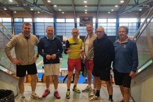 Na zdjciu od lewej: Marek Pawlak, Mariusz Bacawski, Rafa Sznyter, Krzysztof Studniarski, Andrzej Bartosz Nowak, Andrzej Dziekoski